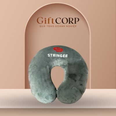 Gối chữ U quà tặng thêu logo vải velboa ruột bông màu xám đỏ GCU-02