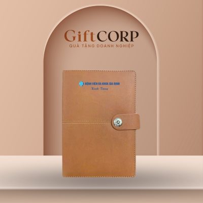Sổ da quà tặng in logo dán gáy khuy bấm bìa màu nâu SD-02