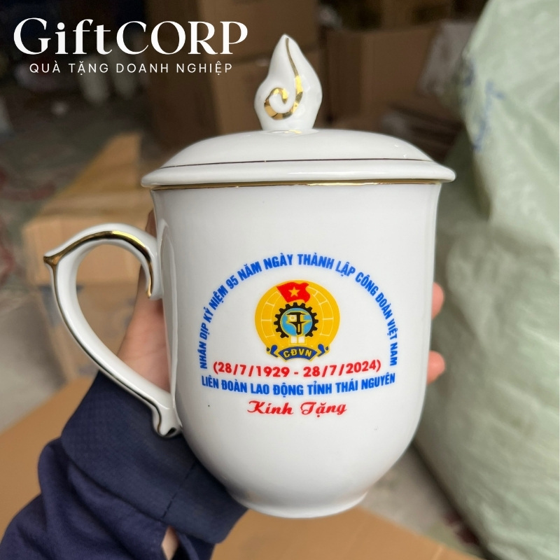 Cốc sứ in logo quà tặng