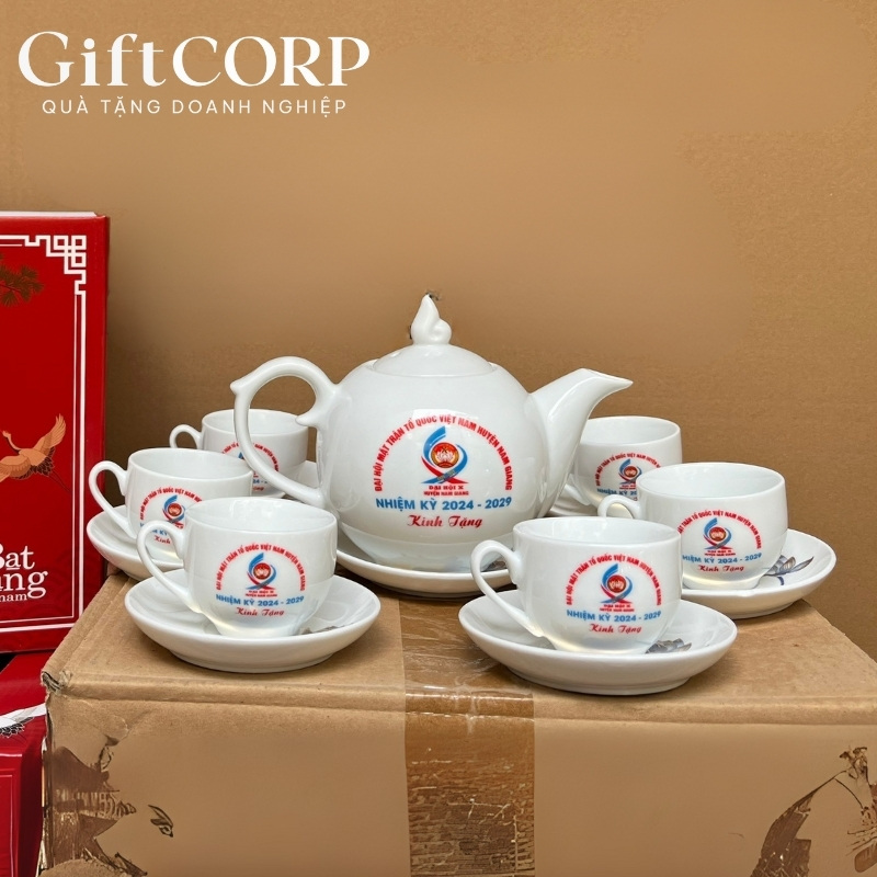 Bộ trà quà tặng đại hội MTTQ